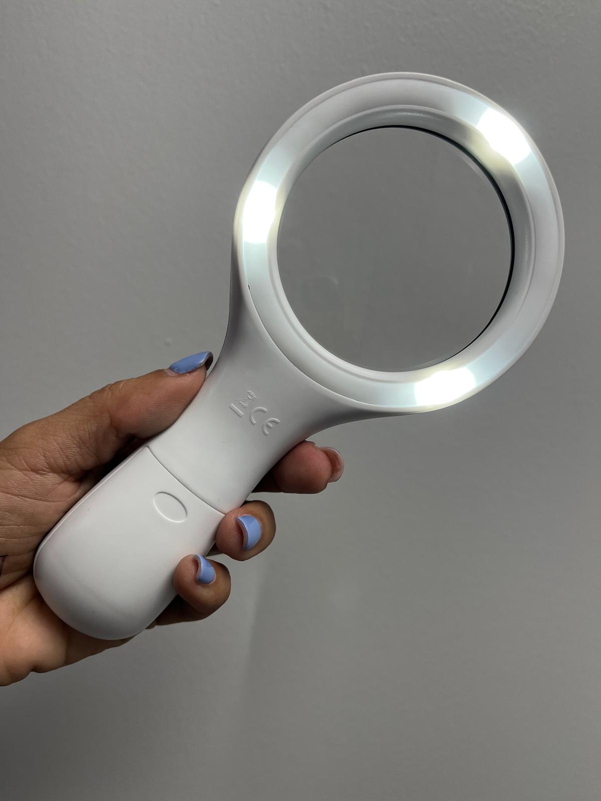 Handy Led Magnifier